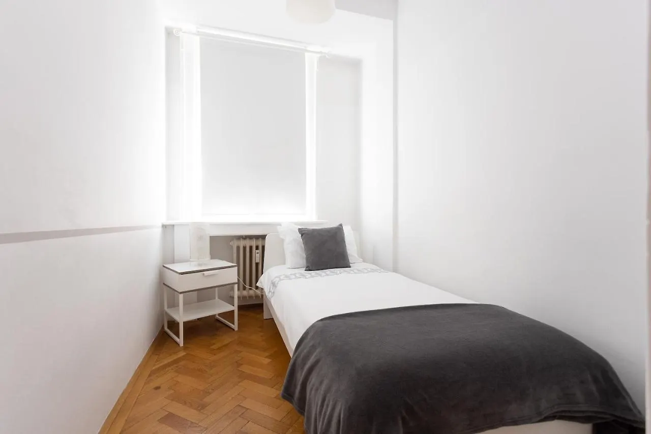 Balcony Oasis Operastreet Daire Viyana