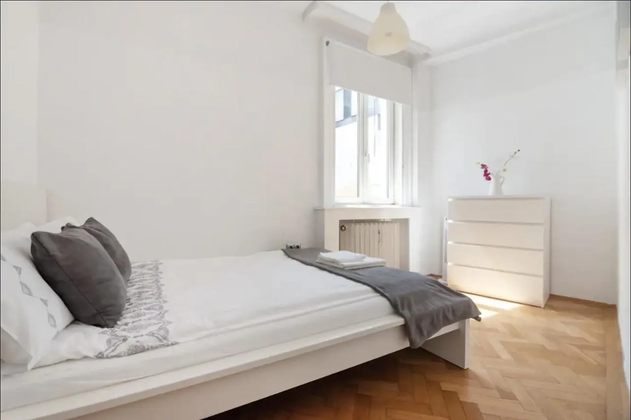 Balcony Oasis Operastreet Daire Viyana